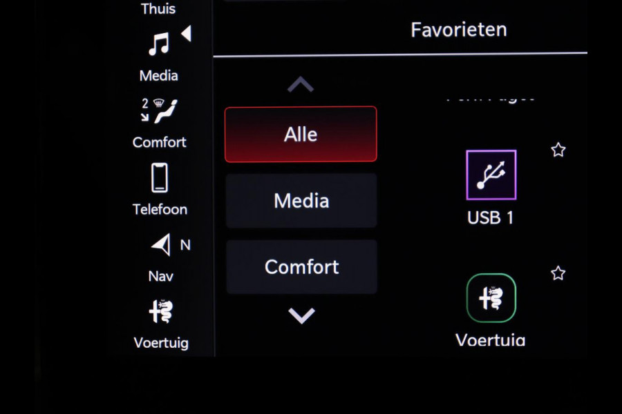 Alfa Romeo Tonale 1.3T PHEV TI | 280PK | SOH 99% | Trekhaak | Stoelverwarming | Adaptive cruise | Camera | Carplay | Matrix LED | Navigatie | Stuurverwarming | Climate control | Plug In