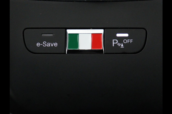 Alfa Romeo Tonale 1.3T PHEV TI | 280PK | SOH 99% | Trekhaak | Stoelverwarming | Adaptive cruise | Camera | Carplay | Matrix LED | Navigatie | Stuurverwarming | Climate control | Plug In