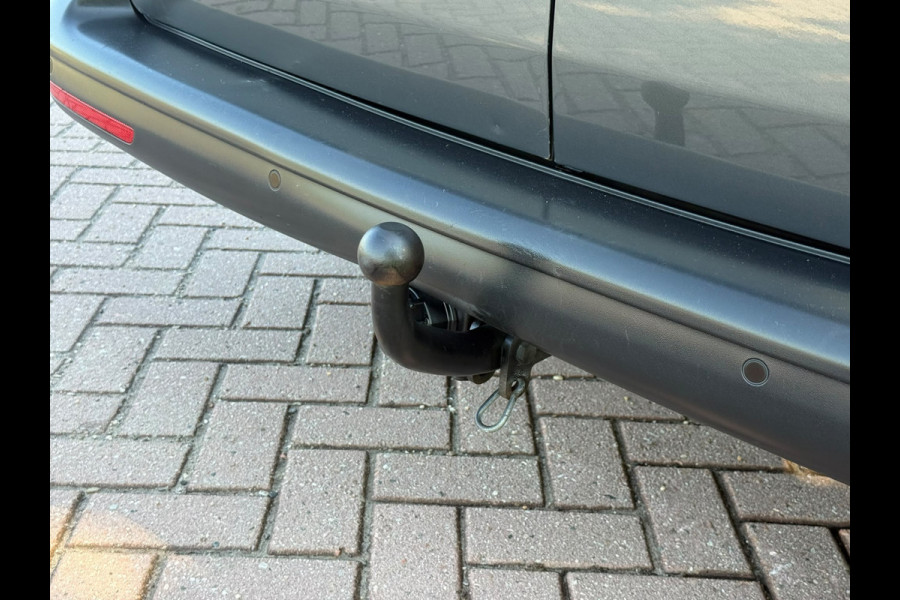 Volkswagen Transporter 2.0 TDI T6.1 L2H1 Imperiaal Trekhaak Camera Cruise Airco