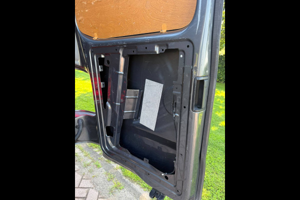Volkswagen Transporter 2.0 TDI T6.1 L2H1 Imperiaal Trekhaak Camera Cruise Airco