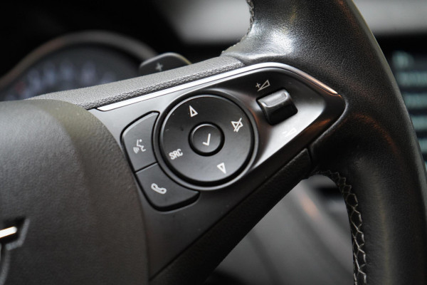 Opel Grandland X 1.6 Turbo Hybrid Business Elegance | Blind-Spot | 360 camera | Stoelverwarming | Sportstoelen | Trekhaak | Carplay