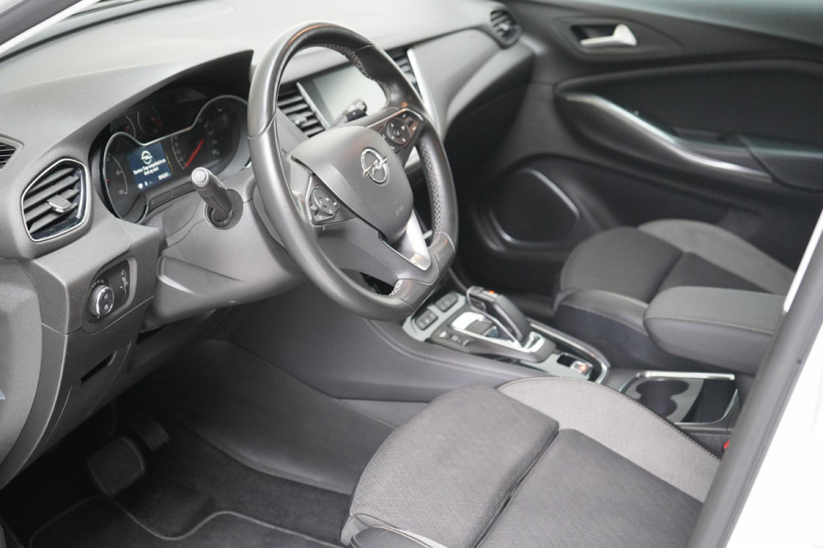 Opel Grandland X 1.6 Turbo Hybrid Business Elegance | Blind-Spot | 360 camera | Stoelverwarming | Sportstoelen | Trekhaak | Carplay