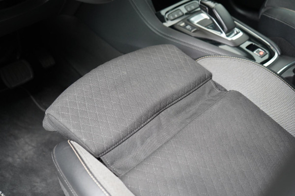 Opel Grandland X 1.6 Turbo Hybrid Business Elegance | Blind-Spot | 360 camera | Stoelverwarming | Sportstoelen | Trekhaak | Carplay