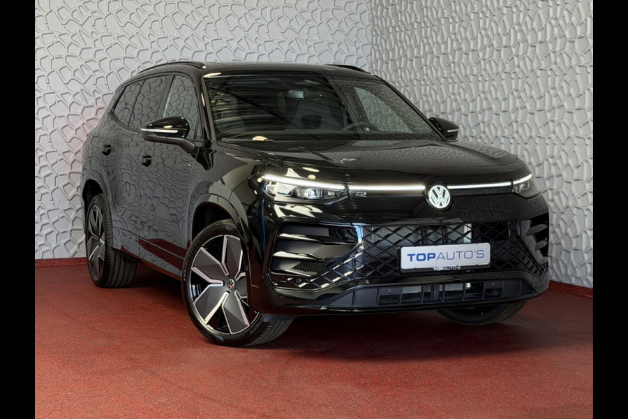 Volkswagen Tayron 1.5 eHybrid 272PK R-LINE TREKHAAK BLACK-STYLE 20''LMV PANO SCHUIFDAK ERGO.STOEL MASSAGE TRAILER.ASSIST