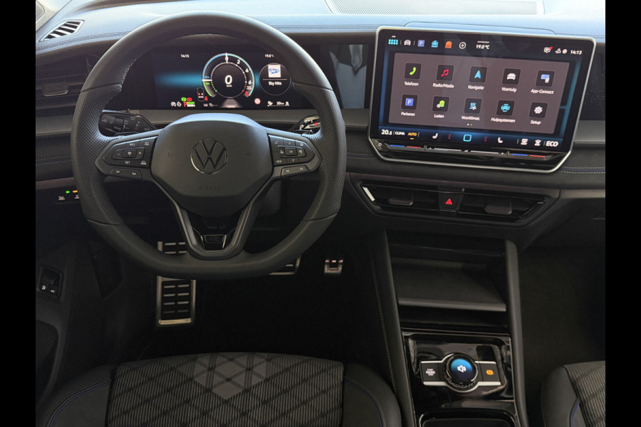 Volkswagen Tayron 1.5 eHybrid 272PK R-LINE TREKHAAK BLACK-STYLE 20''LMV PANO SCHUIFDAK ERGO.STOEL MASSAGE TRAILER.ASSIST