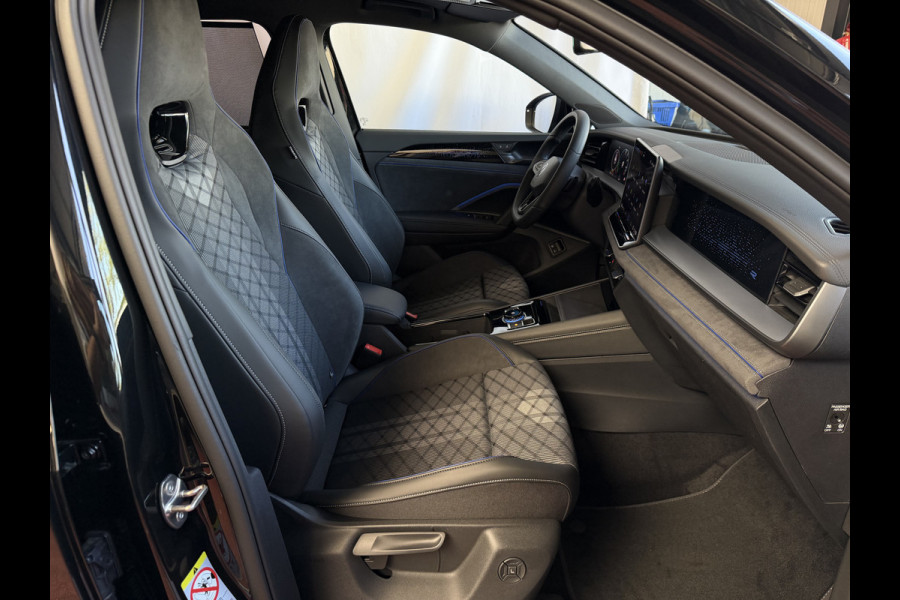 Volkswagen Tayron 1.5 eHybrid 272PK R-LINE TREKHAAK BLACK-STYLE 20''LMV PANO SCHUIFDAK ERGO.STOEL MASSAGE TRAILER.ASSIST