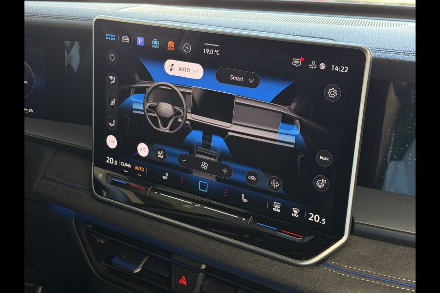 Volkswagen Tayron 1.5 eHybrid 272PK R-LINE TREKHAAK BLACK-STYLE 20''LMV PANO SCHUIFDAK ERGO.STOEL MASSAGE TRAILER.ASSIST