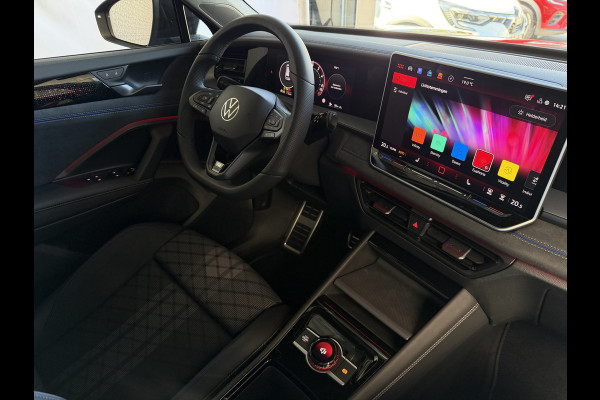 Volkswagen Tayron 1.5 eHybrid 272PK R-LINE TREKHAAK BLACK-STYLE 20''LMV PANO SCHUIFDAK ERGO.STOEL MASSAGE TRAILER.ASSIST