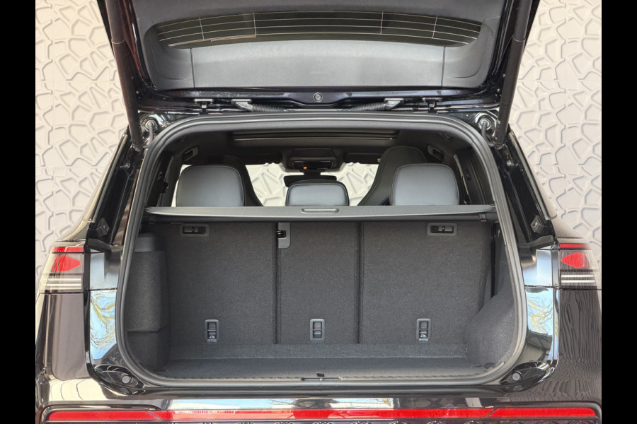 Volkswagen Tayron 1.5 eHybrid 272PK R-LINE TREKHAAK BLACK-STYLE 20''LMV PANO SCHUIFDAK ERGO.STOEL MASSAGE TRAILER.ASSIST