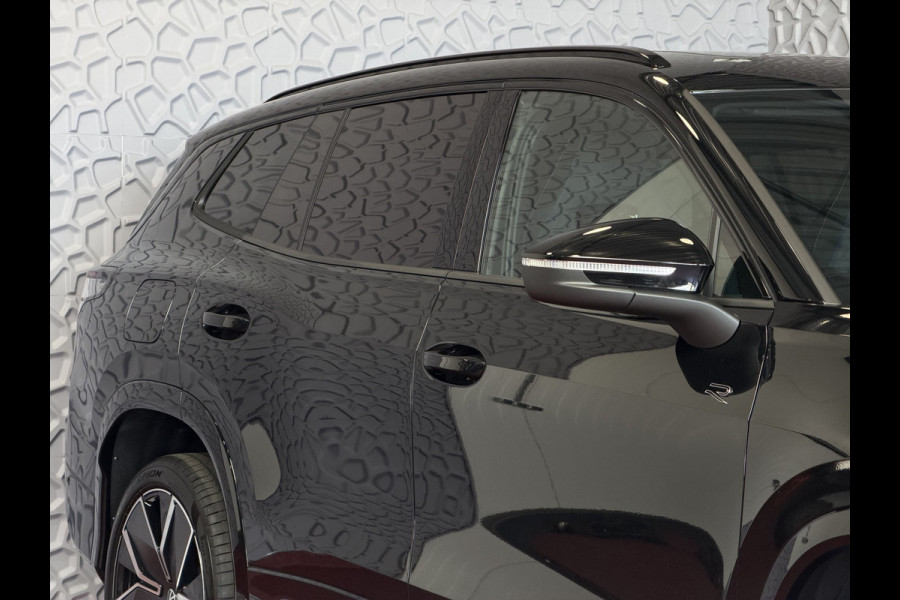 Volkswagen Tayron 1.5 eHybrid 272PK R-LINE TREKHAAK BLACK-STYLE 20''LMV PANO SCHUIFDAK ERGO.STOEL MASSAGE TRAILER.ASSIST