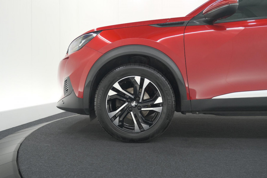 Peugeot 2008 PureTech 130 Allure | Camera | Adaptieve Cruise Control | Navigatie | Parkeersensoren