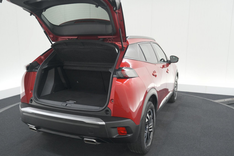 Peugeot 2008 PureTech 130 Allure | Camera | Adaptieve Cruise Control | Navigatie | Parkeersensoren