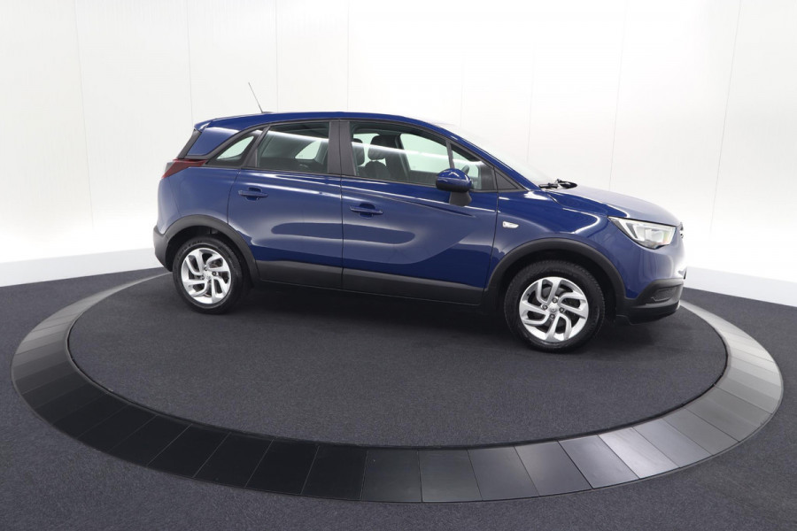 Opel Crossland X 1.2 Turbo 110 Online Edition | Trekhaak | Apple Carplay | Cruise Control | 16 Inch Lichtmetalen Velgen