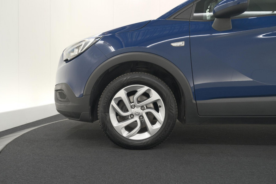 Opel Crossland X 1.2 Turbo 110 Online Edition | Trekhaak | Apple Carplay | Cruise Control | 16 Inch Lichtmetalen Velgen
