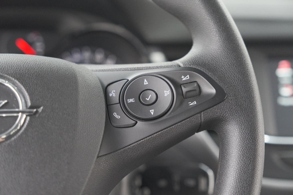 Opel Crossland X 1.2 Turbo 110 Online Edition | Trekhaak | Apple Carplay | Cruise Control | 16 Inch Lichtmetalen Velgen