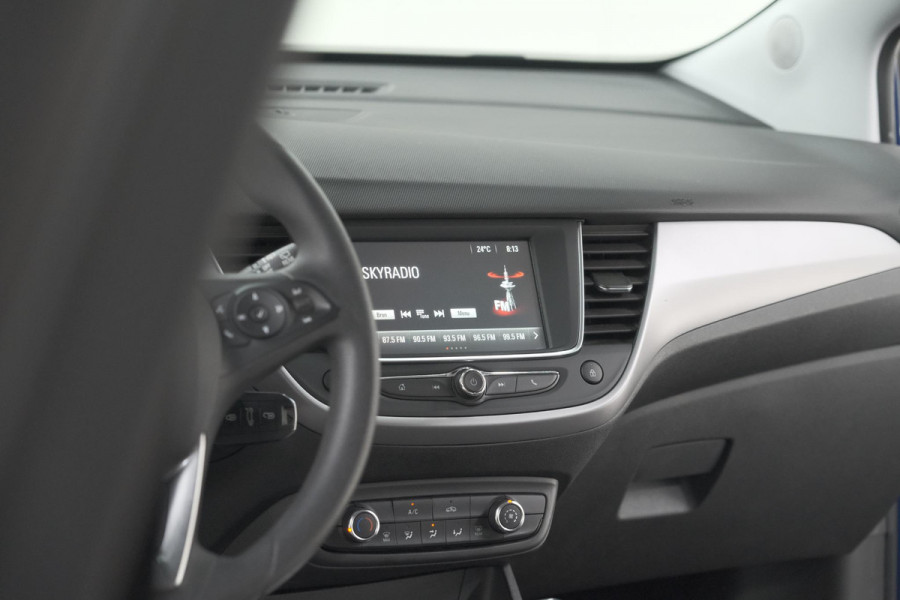 Opel Crossland X 1.2 Turbo 110 Online Edition | Trekhaak | Apple Carplay | Cruise Control | 16 Inch Lichtmetalen Velgen