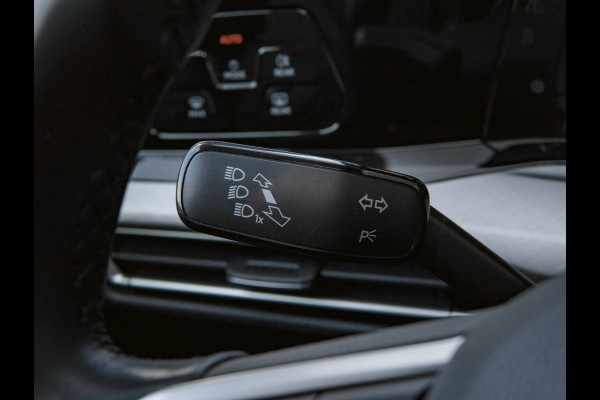 Volkswagen Golf Variant 1.5 eTSI Life Business