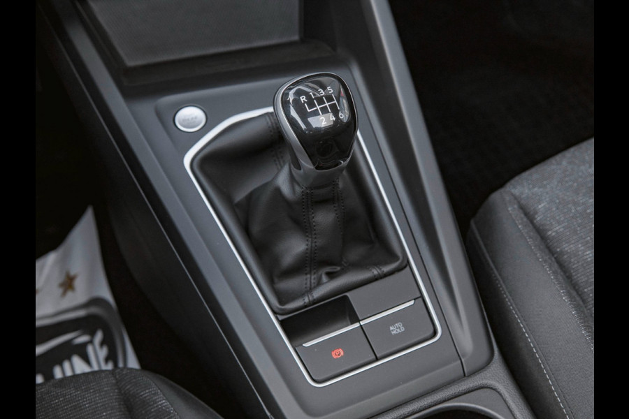 Volkswagen Golf Variant 1.5 eTSI Life Business