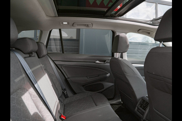 Volkswagen Golf Variant 1.5 eTSI Life Business