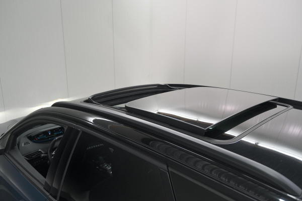Peugeot 3008 1.6 HYbrid 225 GT Black Pack | Panoramadak | 360 Camera | Elektronische Kofferklep | Adaptieve Cruise Control