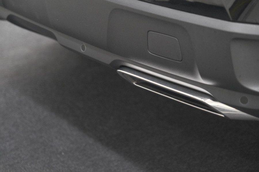 Peugeot 3008 1.6 HYbrid 225 GT Black Pack | Panoramadak | 360 Camera | Elektronische Kofferklep | Adaptieve Cruise Control