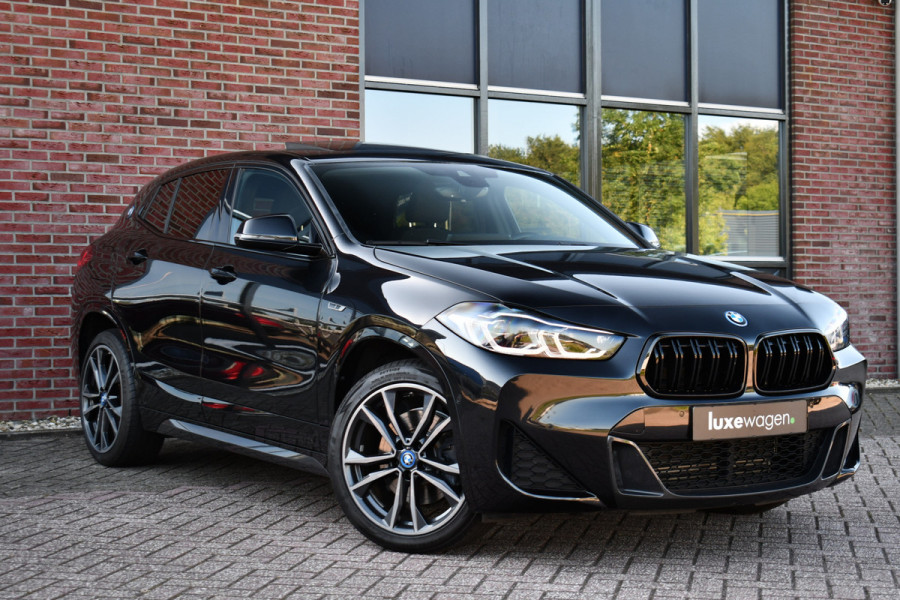 BMW X2 xDrive25e M-Sport Pano HUD El-zetels Camera Carplay 19inch