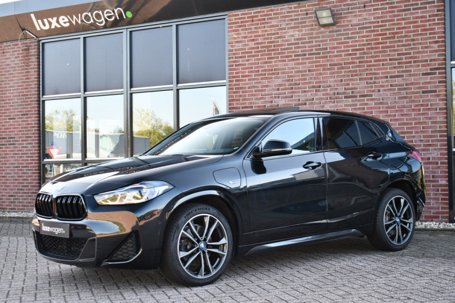 BMW X2 xDrive25e M-Sport Pano HUD El-zetels Camera Carplay 19inch