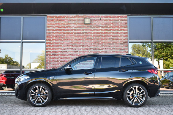 BMW X2 xDrive25e M-Sport Pano HUD El-zetels Camera Carplay 19inch