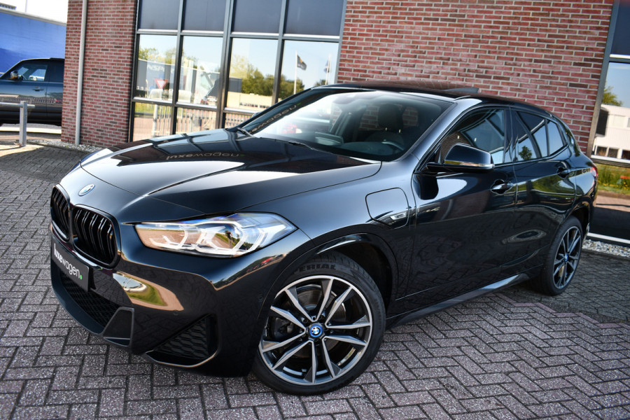 BMW X2 xDrive25e M-Sport Pano HUD El-zetels Camera Carplay 19inch