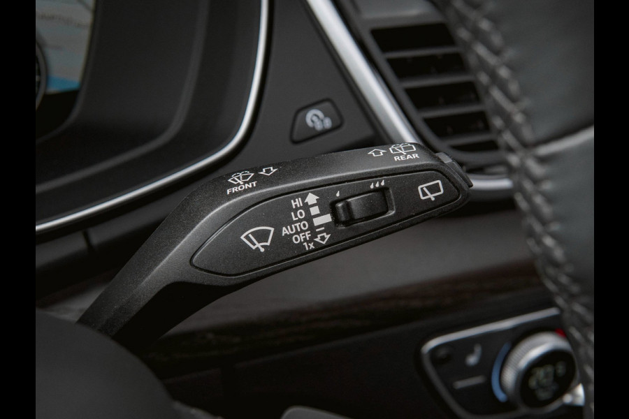 Audi Q5 50 TFSI e S edition Luchtvering|Headup|Leder|Panorama|Trekhaak|B&O|Stoelverwarming|Carplay|Camera