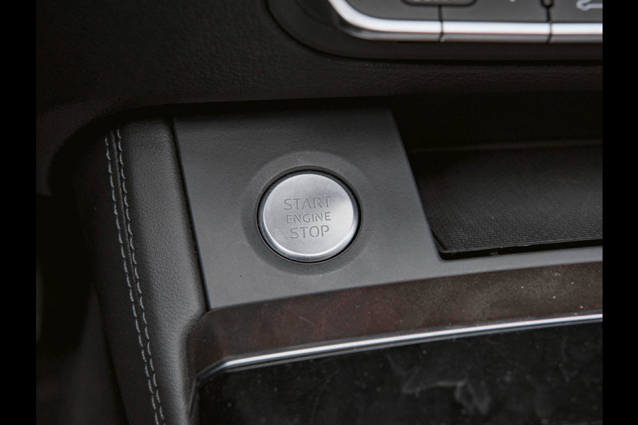 Audi Q5 50 TFSI e S edition Luchtvering|Headup|Leder|Panorama|Trekhaak|B&O|Stoelverwarming|Carplay|Camera