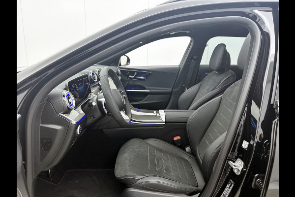 Mercedes-Benz C-Klasse Estate 300 e 140 Years Edition | Comfortpakket Plus | Nightpakket | Parkeerpakket met 360°-camera | Trekhaak | Middenconsole metaalstructuur | GUARD 360° Plus | Panoramaschuifdak | Warmtewerend, donkergetint glas |  19" multispaaks lichtmetalen AMG-velgen |