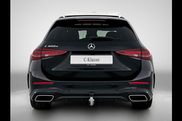 Mercedes-Benz C-Klasse Estate 300 e 140 Years Edition | Comfortpakket Plus | Nightpakket | Parkeerpakket met 360°-camera | Trekhaak | Middenconsole metaalstructuur | GUARD 360° Plus | Panoramaschuifdak | Warmtewerend, donkergetint glas |  19" multispaaks lichtmetalen AMG-velgen |