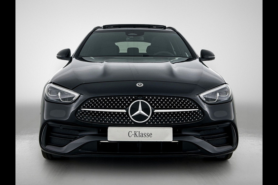 Mercedes-Benz C-Klasse Estate 300 e 140 Years Edition | Comfortpakket Plus | Nightpakket | Parkeerpakket met 360°-camera | Trekhaak | Middenconsole metaalstructuur | GUARD 360° Plus | Panoramaschuifdak | Warmtewerend, donkergetint glas |  19" multispaaks lichtmetalen AMG-velgen |