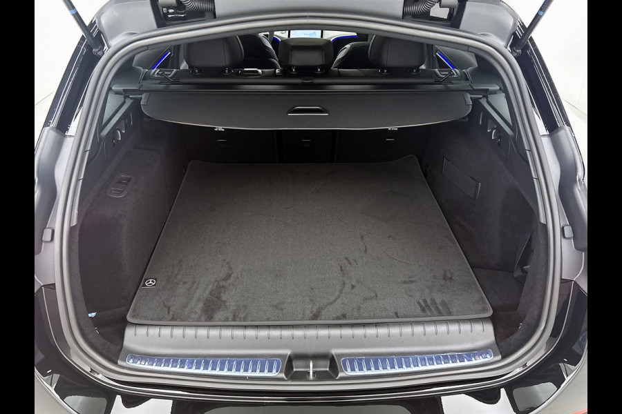 Mercedes-Benz C-Klasse Estate 300 e 140 Years Edition | Comfortpakket Plus | Nightpakket | Parkeerpakket met 360°-camera | Trekhaak | Middenconsole metaalstructuur | GUARD 360° Plus | Panoramaschuifdak | Warmtewerend, donkergetint glas |  19" multispaaks lichtmetalen AMG-velgen |