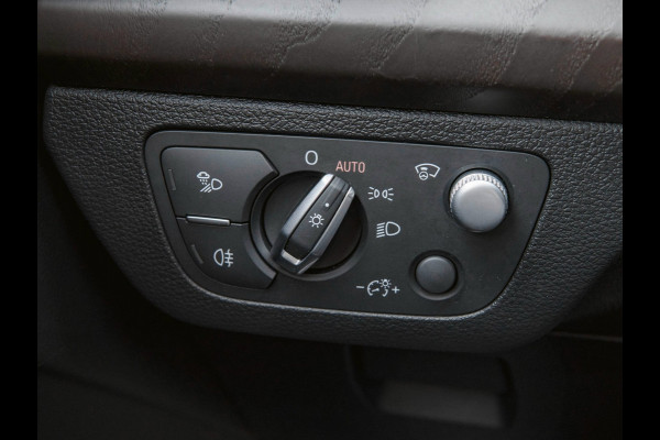 Audi Q5 50 TFSI e S edition Luchtvering|Headup|Leder|Panorama|Trekhaak|B&O|Stoelverwarming|Carplay|Camera