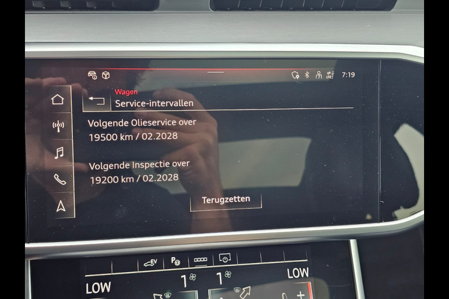 Audi A6 Avant 55 TFSI e quattro Competition | Matrix LED | Pano | Elek. trekhaak | Leder | Black pack | Magnetic ride | Stoelverwarming | Elek. achterklep | LMV 21" |