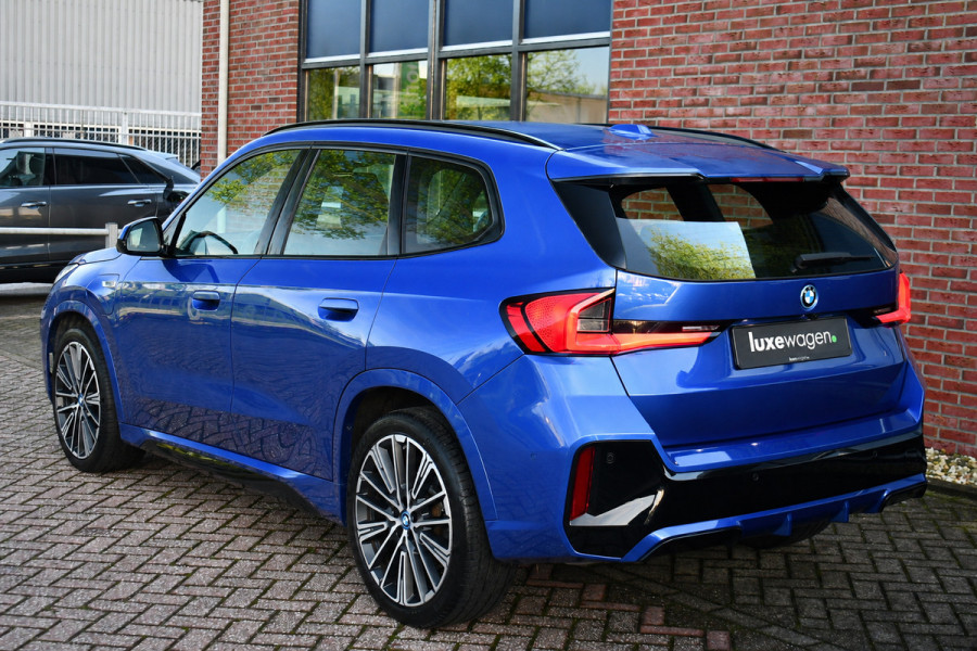 BMW X1 xDrive25e M-Sport ACC H/K 360 HUD El-zetel+Massage 20inch