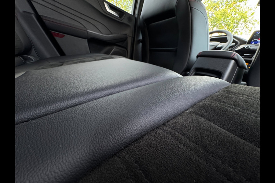 Ford Kuga 2.5 PHEV ST-Line X Nordic PHEV / ELEKTR. KLEP / WINTERPACK / CARPLAY / MATRIX / ALCANTARA / ELEKTR STOEL / CAMERA V+A