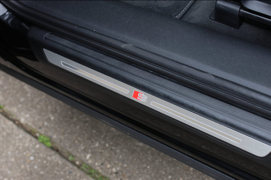 Audi SQ5 3.0 TFSI Quattro *Pano*RS-Stoelen*B&O*Luchtvering*