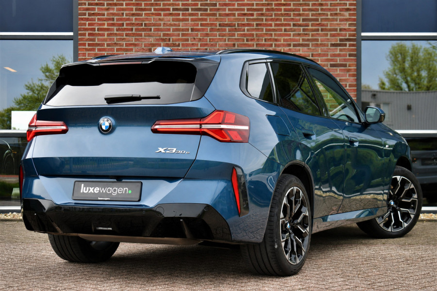 BMW X3 30e xDrive M-Sport Pano ACC 360 H/K HUD 20inch