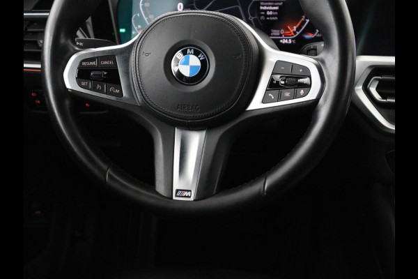 BMW 3-serie 320i Executive Edition | Sport Line | Leder | Carplay | Sportstoelen | Sfeerverlichting | Full LED | 18'' velgen | Live Cockpit | Parkeerhulp | Navigatie | Cruise control | Bluetooth | Climate control | Keyless start | Elektrische kofferklep