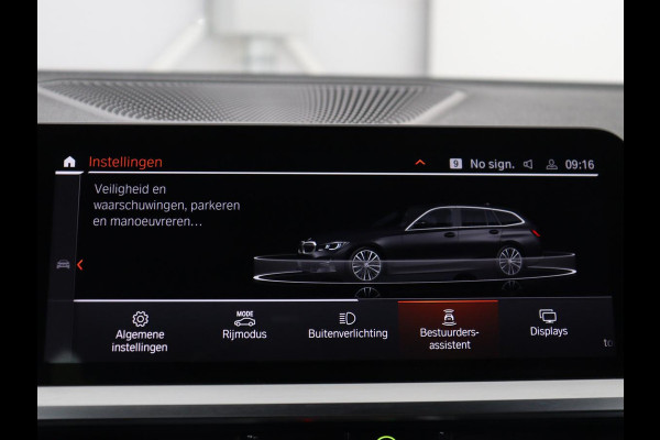 BMW 3-serie 320i Executive Edition | Sport Line | Leder | Carplay | Sportstoelen | Sfeerverlichting | Full LED | 18'' velgen | Live Cockpit | Parkeerhulp | Navigatie | Cruise control | Bluetooth | Climate control | Keyless start | Elektrische kofferklep