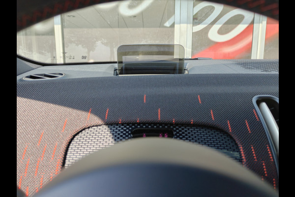 MINI Countryman 1.5 C Automaat JCW XL / Trekhaak(1.700KG) / HUD / 360 Camera / Adapt. Cruise / Keyless / Carplay
