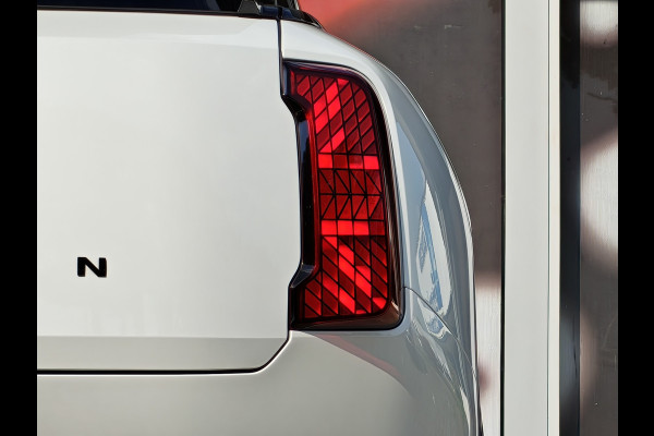 MINI Countryman 1.5 C Automaat JCW XL / Trekhaak(1.700KG) / HUD / 360 Camera / Adapt. Cruise / Keyless / Carplay
