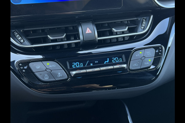 Toyota C-HR 2.0 Hybrid Team D | ACC | CarPlay | Camera | Keyless | 18 inch
