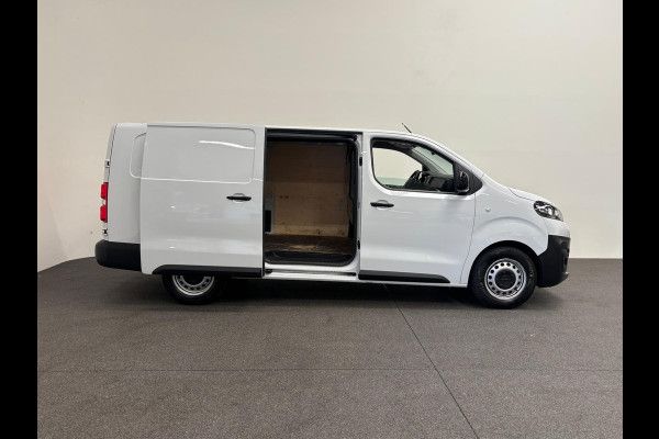 Opel Vivaro 2.0 CDTI L3H1 Edition Airco Navigatie Bluetooth Parkeersensoren 3-Zits Camera