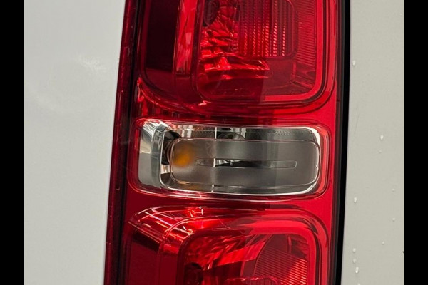 Opel Vivaro 2.0 CDTI L3H1 Edition Airco Navigatie Bluetooth Parkeersensoren 3-Zits Camera