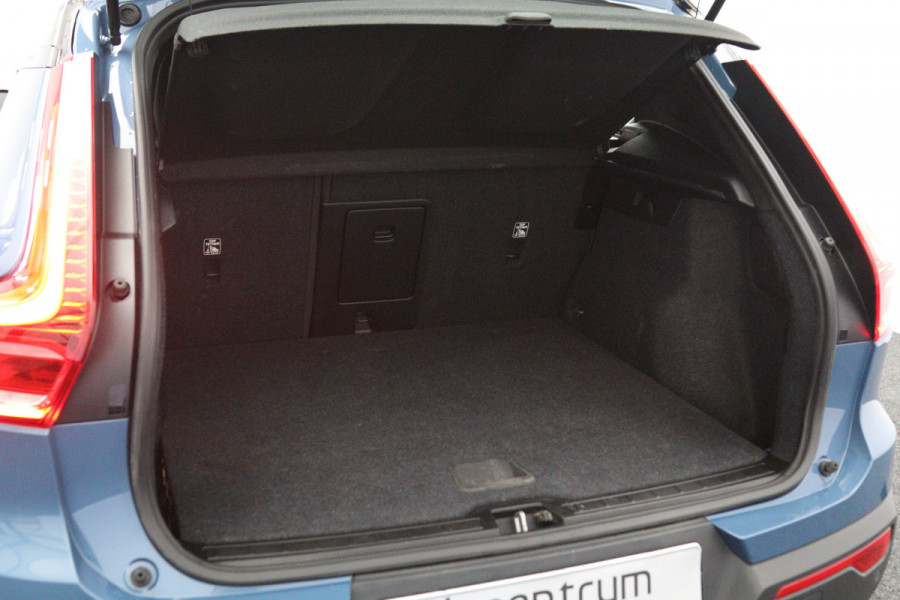 Volvo XC40 Single Motor Extended Range Plus 82 kWh, SOH 91 %, Stoelverwarming, Camera, Carplay