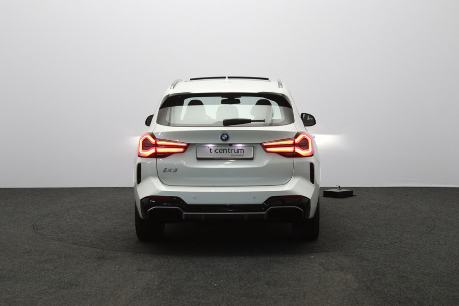 BMW iX3 High Executive 80 kWh 293 PK, SOH 98 %, Panoramadak, Leder, Adap. Cruise Control, Camera